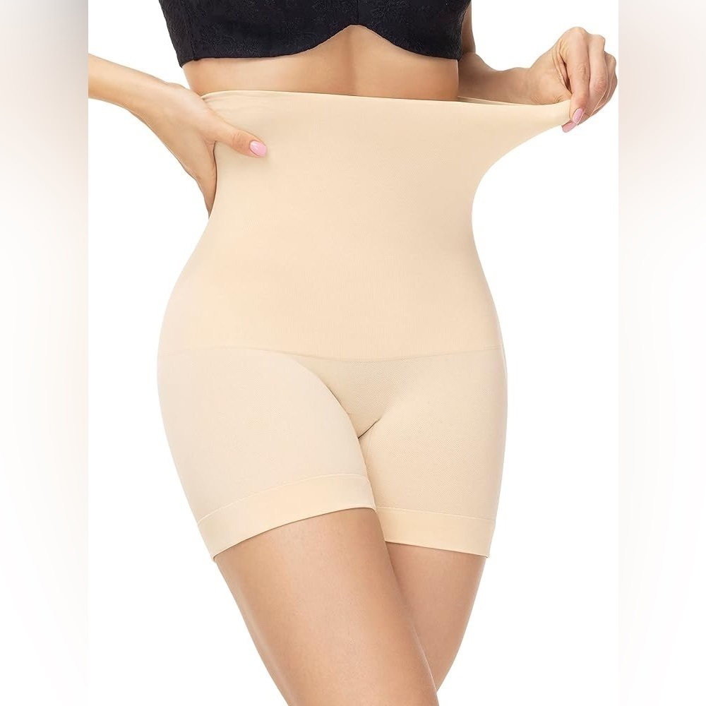 NWT SKINNY GIRL Seamless High-Waist Shapewear thigh - Cream/nude size Medium